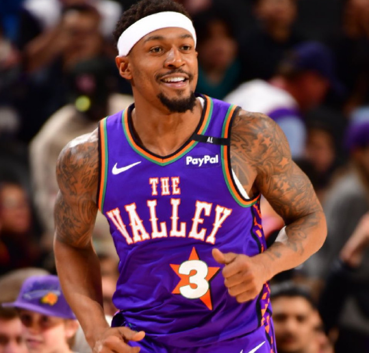 比尔愿配合太阳买断：与热火交易谈判失败 若被买断湖勇鹿将追求