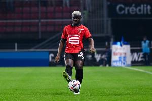 华体会体育最新登录地址-罗马诺：雷恩21岁后卫法耶将加盟克雷莫纳，租借+1000万欧买断