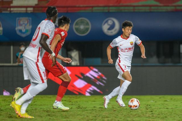 hth华体会官网-58海港首次连线武磊成新奥斯卡：最佳水准还需时间